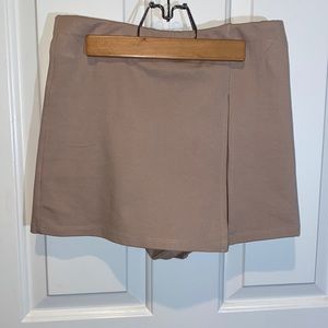 Khaki mini skirt